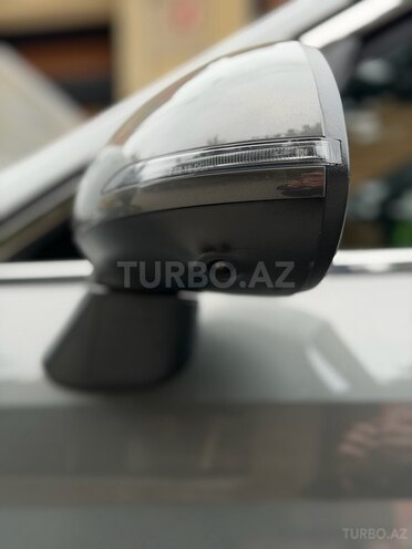 Hyundai Sonata-11