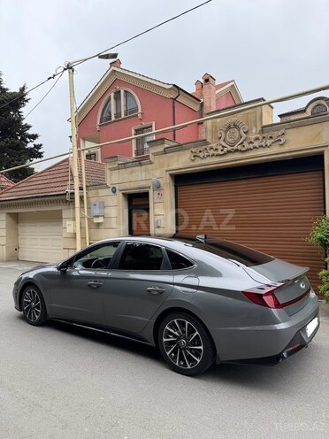 Hyundai Sonata-6