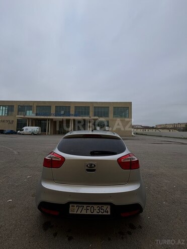 Kia Pride-8