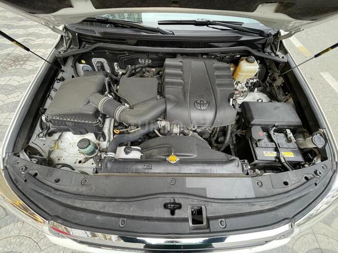 Toyota Land Cruiser-20