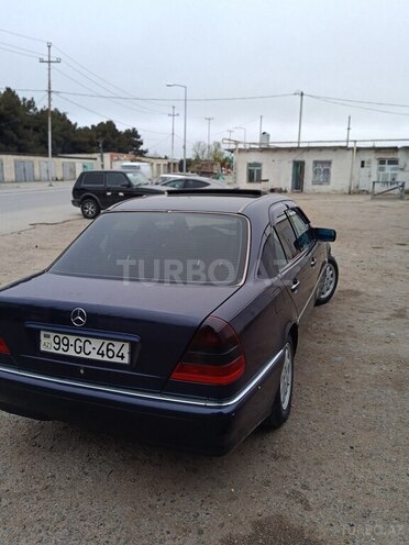 Mercedes C 220-10