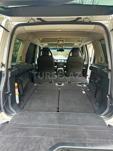 Land Rover Discovery-16