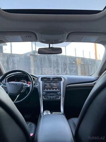 Ford Fusion (North America)-16