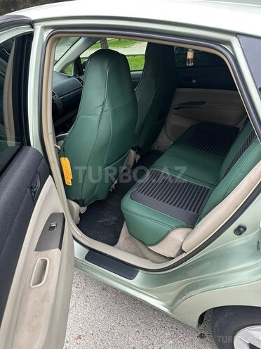 Toyota Prius-8