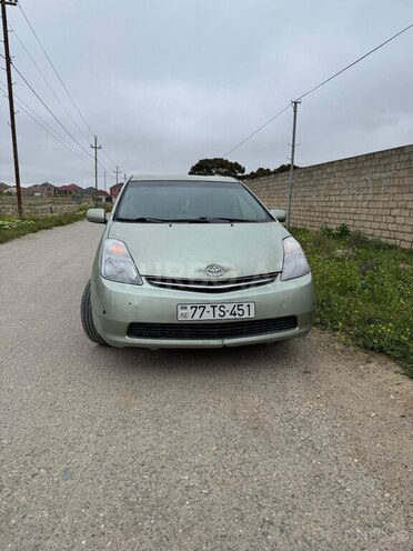 Toyota Prius-2