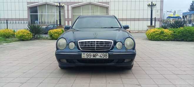 Mercedes E 200-1