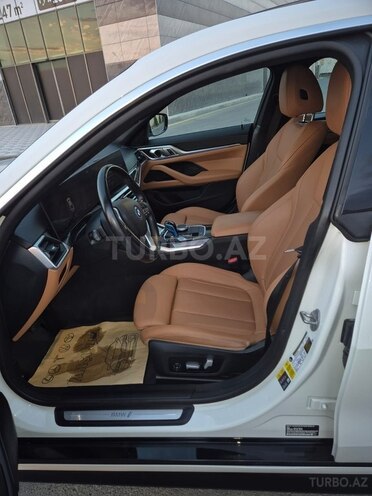 BMW i4-6