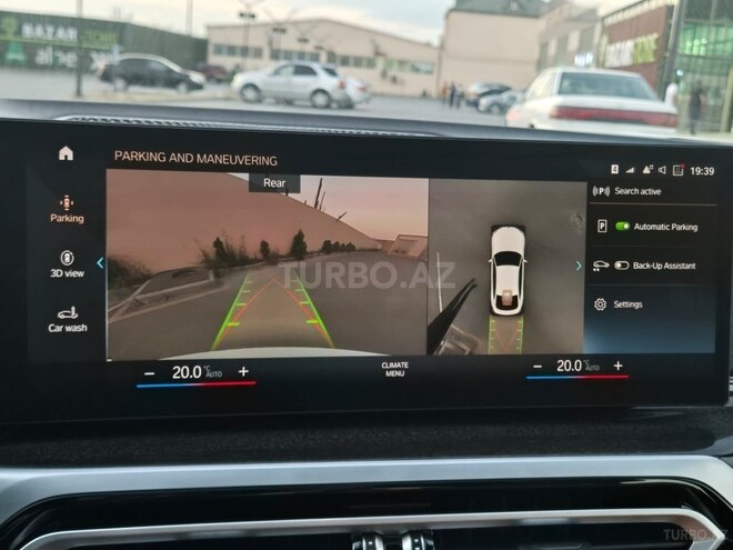 BMW i4-13