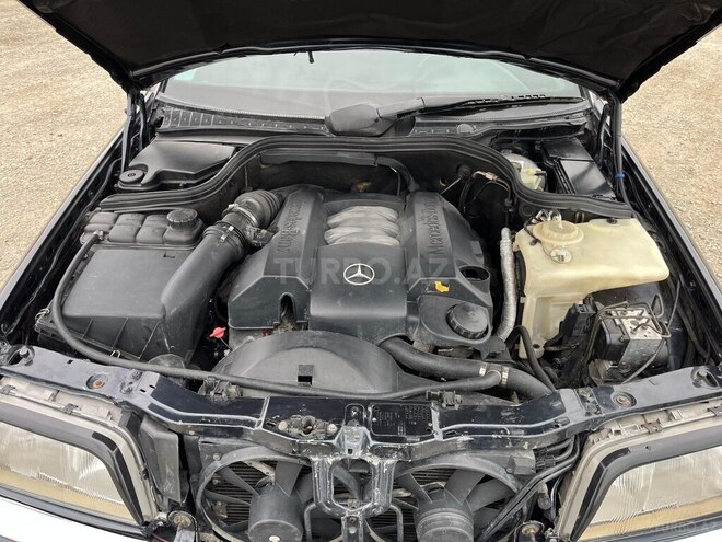 Mercedes C 240-12