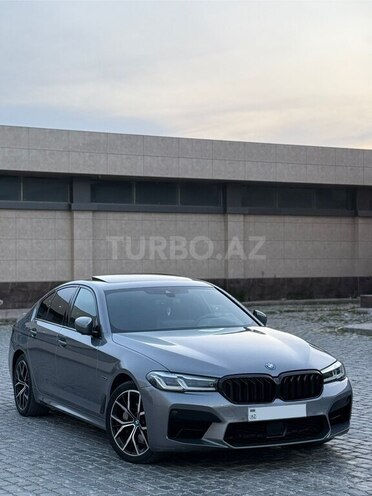 BMW 530e-5