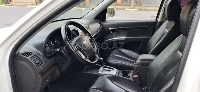 Hyundai Santa Fe 2010, 265,865 km - 2.0 l - Qax