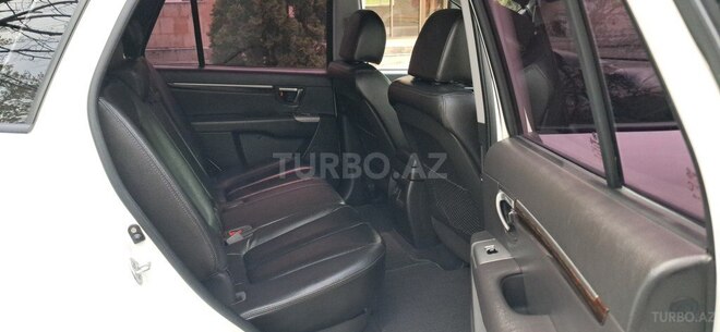 Hyundai Santa Fe 2010, 265,865 km - 2.0 l - Qax