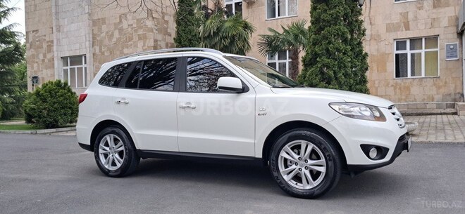 Hyundai Santa Fe 2010, 265,865 km - 2.0 l - Qax