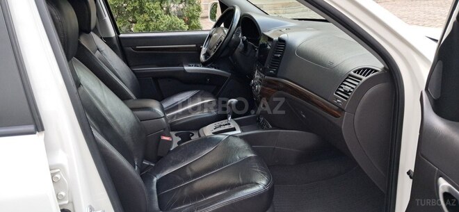 Hyundai Santa Fe 2010, 265,865 km - 2.0 l - Qax