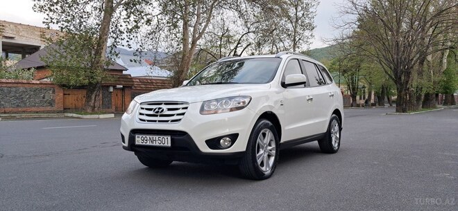 Hyundai Santa Fe 2010, 265,865 km - 2.0 l - Qax