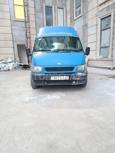 Ford Transit-1