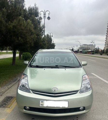 Toyota Prius-1