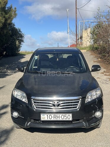 Toyota RAV4-1
