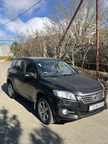 Toyota RAV4-3