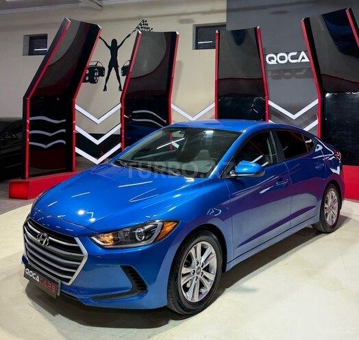 Hyundai Elantra-1