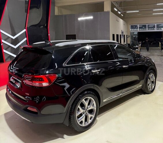 Kia Sorento-10