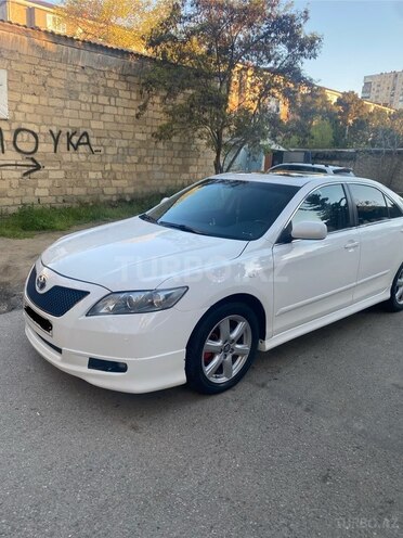 Toyota Camry-2