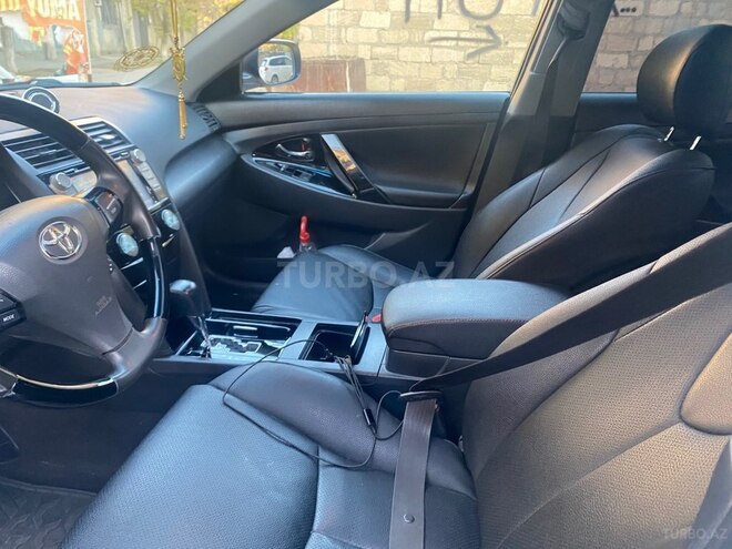 Toyota Camry-10