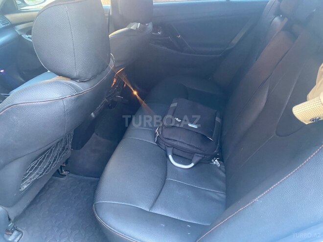 Toyota Camry-9