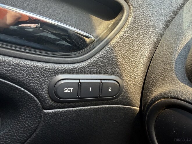 Kia Cerato-13