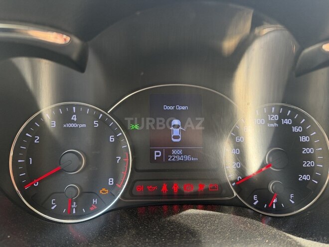 Kia Cerato-14