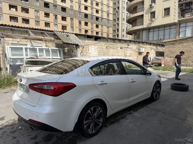 Kia Cerato-4