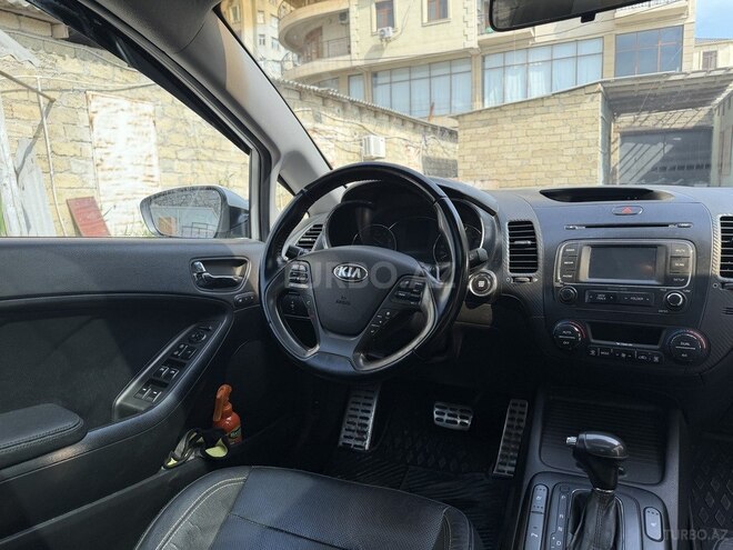 Kia Cerato-16