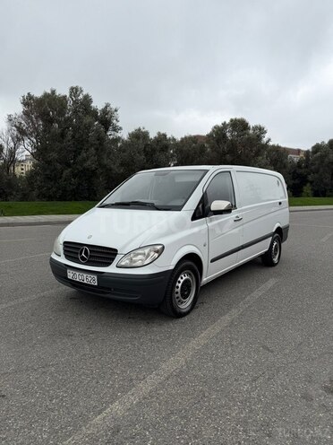 Mercedes Vito-1