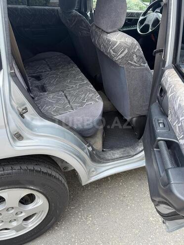 Mitsubishi Pajero io-10