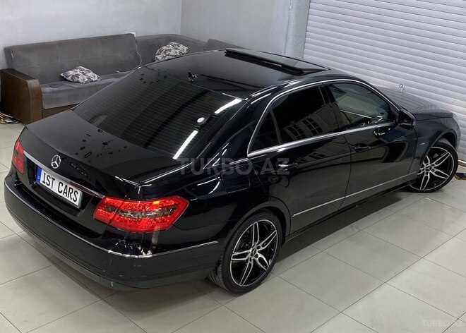 Mercedes E 220 2010, 145,000 km - 2.1 l - Sumqayıt