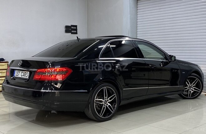 Mercedes E 220 2010, 145,000 km - 2.1 l - Sumqayıt
