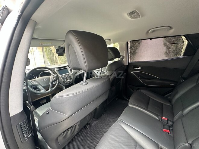 Hyundai Santa Fe-11