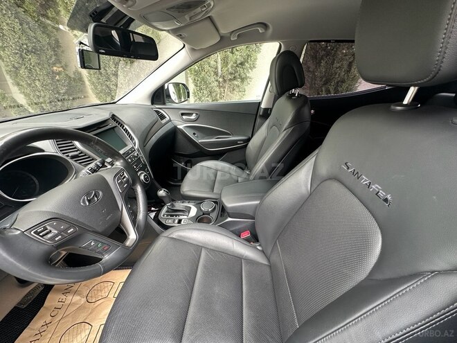 Hyundai Santa Fe-10
