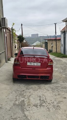 Opel Astra-2