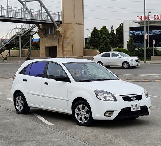 Kia Rio-6