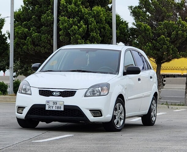 Kia Rio-14