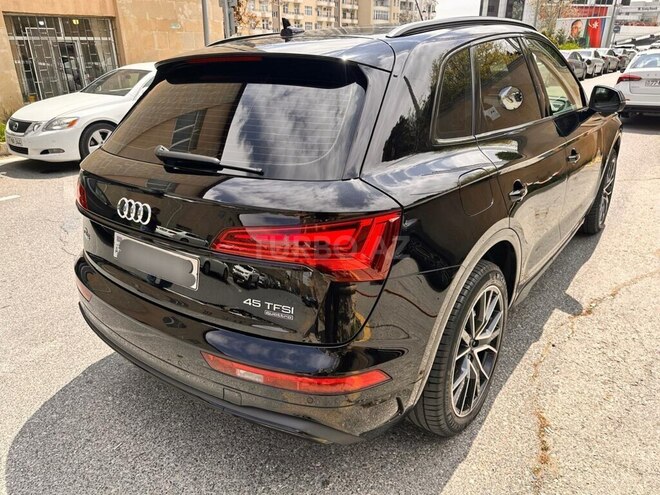 Audi Q5-8