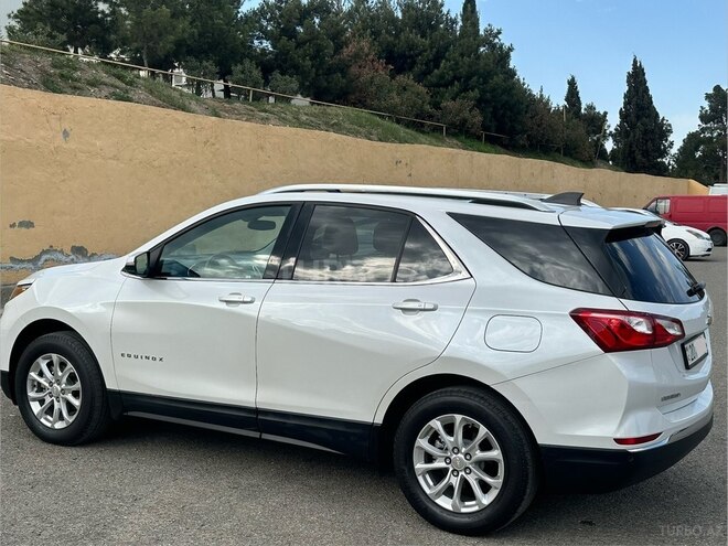 Chevrolet Equinox-5