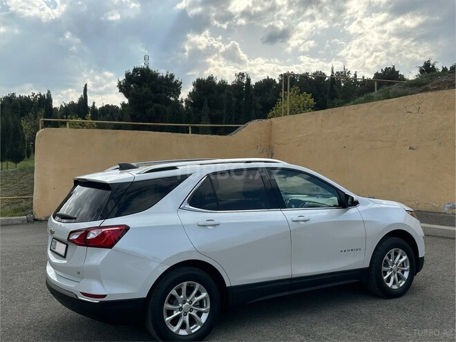 Chevrolet Equinox-12