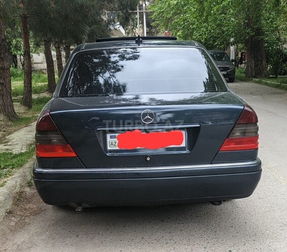 Mercedes C 180-2