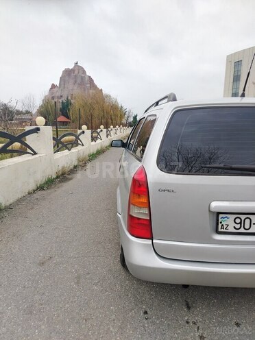 Opel Astra-4