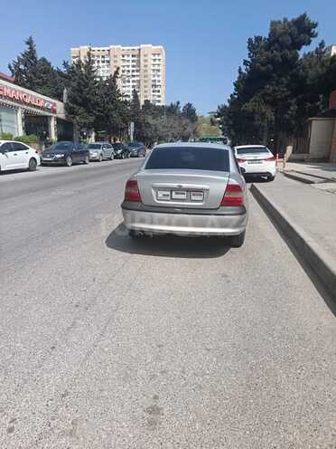 Opel Vectra-2