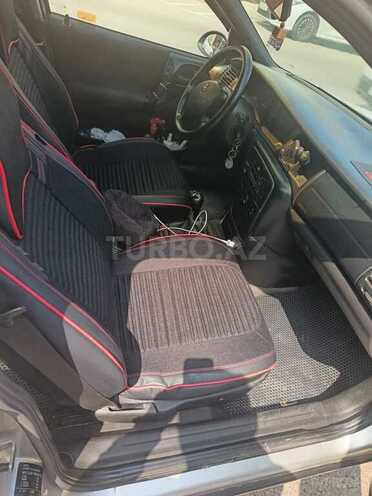 Opel Vectra-6