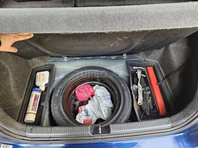 Toyota Corolla-13