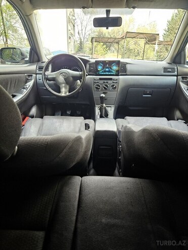 Toyota Corolla-11